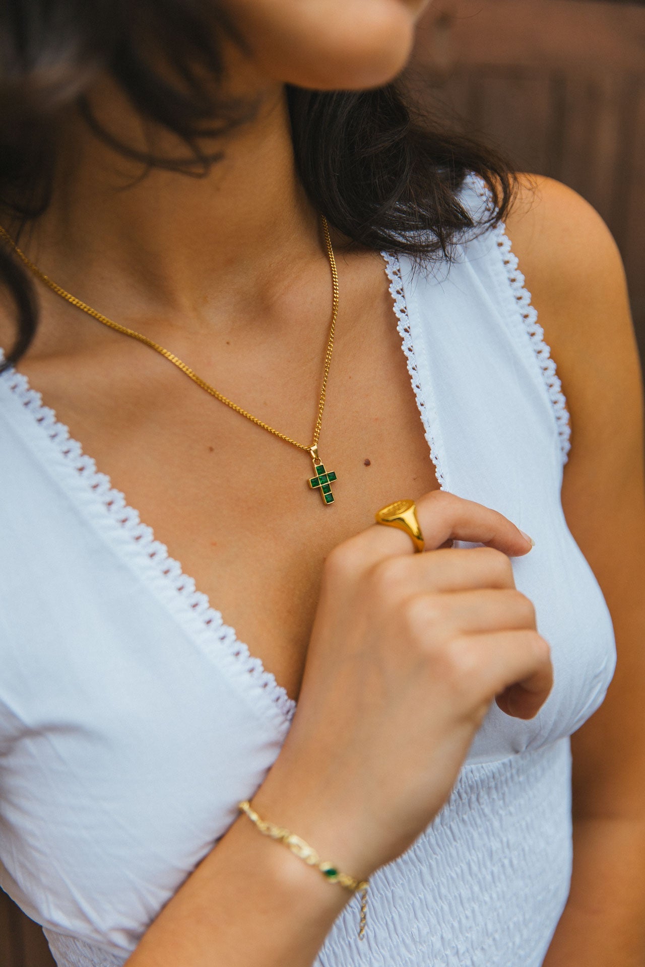 Cruz Gold Necklace | 33mm - Jewelry Inspired by Nostalgia